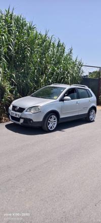 سيارات-volkswagen-polo-cross-2009-بئر-توتة-الجزائر
