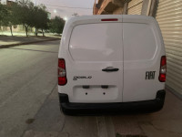 voitures-fiat-doblo-restyle-2024-commercial-merouana-batna-algerie