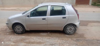 voitures-fiat-punto-2008-biskra-algerie