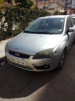 moyenne-berline-ford-focus-5-portes-2006-bejaia-algerie