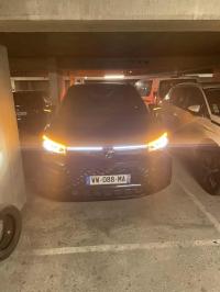 سيارات-volkswagen-tiguan-2025-black-finition-r-line-براقي-الجزائر