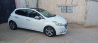 voitures-peugeot-208-2014-tizi-ouzou-algerie