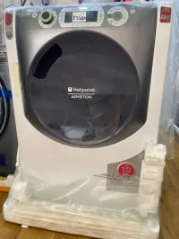 Machine à Laver ARISTON AQUALTIS11kg 