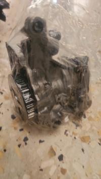 Pompe a l huile VAG CASSE AUDI A3 ou autre