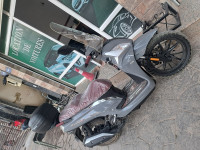 motos-et-scooters-sym-st-200-2024-boufarik-blida-algerie