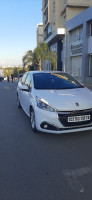 voitures-peugeot-208-2016-active-facelift-boumerdes-algerie