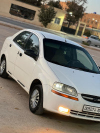 voitures-chevrolet-aveo-4-portes-2004-laghouat-algerie