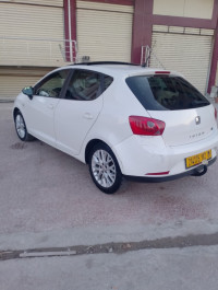 voitures-seat-ibiza-2012-ain-benian-alger-algerie