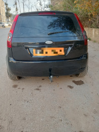 voitures-ford-fiesta-2005-skikda-algerie