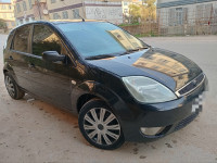 voitures-ford-fiesta-2005-annaba-algerie