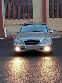 voitures-mercedes-classe-c-2003-avengard-c220-tipaza-algerie