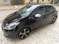 voitures-peugeot-208-2019-allure-batna-algerie