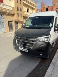 عربة-نقل-renault-master3-2022-عين-جاسر-باتنة-الجزائر