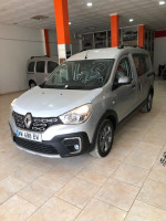 سيارات-renault-kangoo-2024-لارباع-البليدة-الجزائر