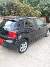سيارات-volkswagen-polo-2014-البليدة-الجزائر