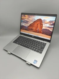 Dell Latitude 5340 i5 1345u vPro 13eme 16GB DDR5 256GB SSD 13.3" FULL HD IPS