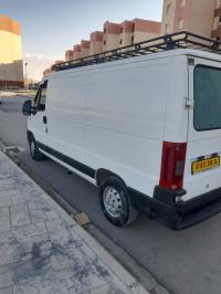 عربة-نقل-peugeot-boxer-2006-برج-بوعريريج-الجزائر