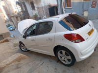 voitures-peugeot-207-2011-allure-bejaia-algerie