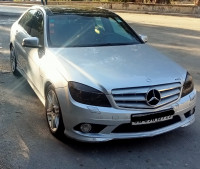 berline-mercedes-classe-c-2009-avant-garde-amg-annaba-algerie