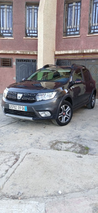 voitures-dacia-sandero-2019-steepway-techrod-bejaia-algerie