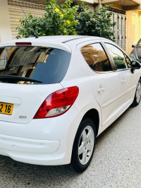 voitures-peugeot-207-2012-sportium-reghaia-alger-algerie