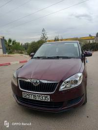 voitures-skoda-fabia-2013-khemis-el-khechna-boumerdes-algerie