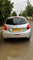 voitures-peugeot-208-2014-access-dar-el-beida-alger-algerie