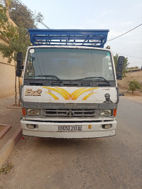 camion-tata-chlef-algerie