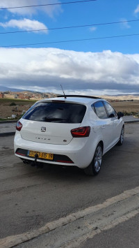 voitures-seat-ibiza-2015-fr-bordj-bou-arreridj-algerie