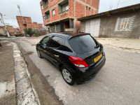 voitures-peugeot-207-2012-fennec-draa-el-mizan-tizi-ouzou-algerie