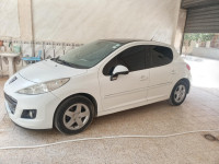 voitures-peugeot-207-2012-msila-algerie