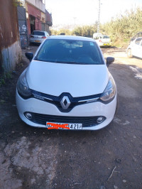 voitures-renault-clio-4-2014-dynamique-plus-ramdane-djamel-skikda-algerie