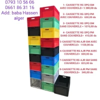 Caisse de rangement et palette 