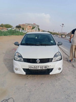 voitures-renault-clio-campus-2012-bye-ksar-sbahi-oum-el-bouaghi-algerie