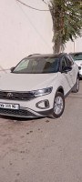 voitures-volkswagen-t-roc-2023-life-hussein-dey-alger-algerie