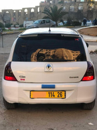 voitures-renault-clio-campus-2014-medea-algerie