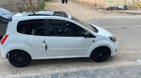 voitures-renault-twingo-2013-les-eucalyptus-alger-algerie