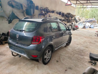 voitures-dacia-sandero-2018-stepway-soumaa-blida-algerie