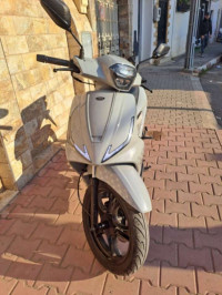 motos-et-scooters-vms-coral-2023-kouba-alger-algerie