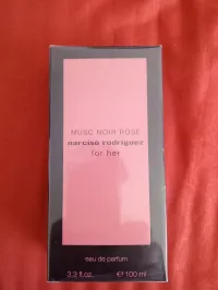 Parfum musc noir rose NARCISO RODRIGUEZ femme 100 ml 
