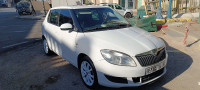 voitures-skoda-fabia-2014-visage-oran-algerie