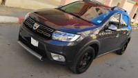 voitures-dacia-sandero-2018-stepway-batna-algerie