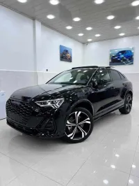 Audi Q3 2023 Black black