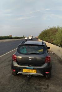 سيارات-dacia-sandero-2018-الجزائر-وسط