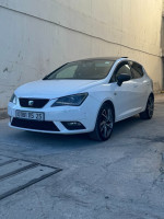 voitures-seat-ibiza-2015-black-line-constantine-algerie