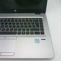 HP EliteBook 840 G3  i7-6600U  8g GB 256 Go SSD  14" LED Intel HD 520 