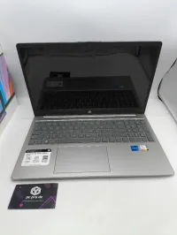 HP 15 i5 1235U 12TH GEN 12GB 512G SSD 15.6 FULLHD TACTILE WIN 11 NEUF 