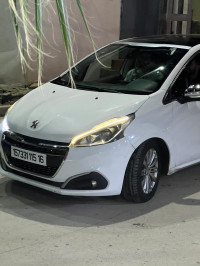 voitures-peugeot-208-2015-allure-facelift-bouira-algerie