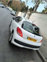 voitures-peugeot-207-2012-fennec-zeralda-alger-algerie