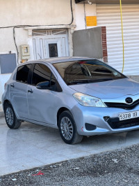 voitures-toyota-yaris-2013-bechar-algerie